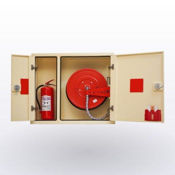 Two cabin firebox + hose reel and fire extinguishing