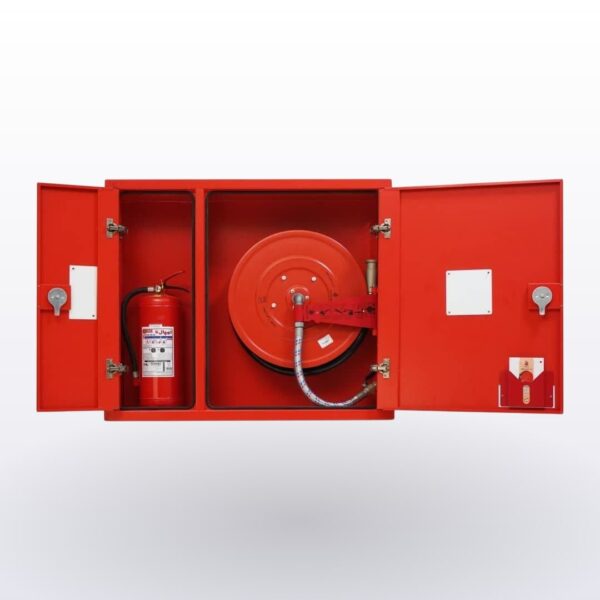 Two cabin firebox + hose reel and fire extinguishing