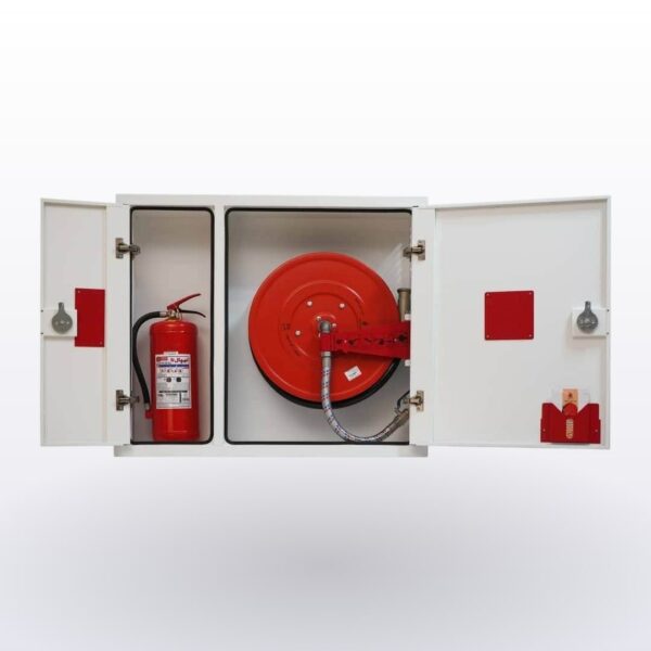 Two cabin firebox + hose reel and fire extinguishing